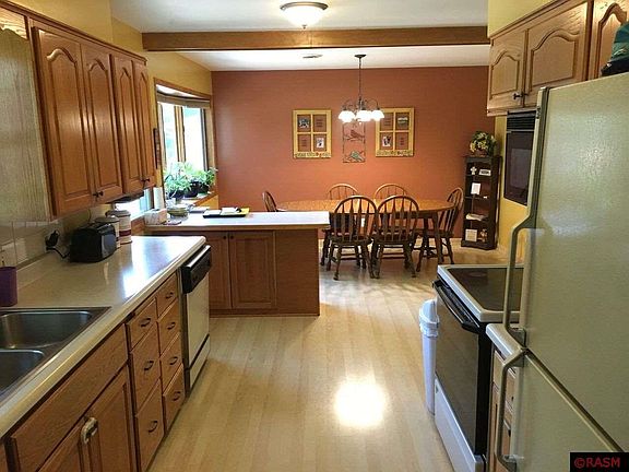 3rd image of 866 Lower Johnson Cir