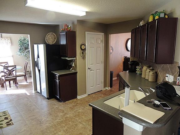 Open kitchen
