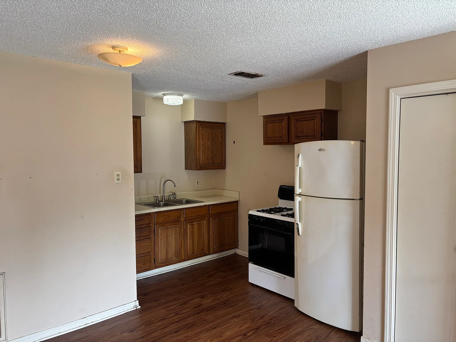 1 bed, 600 sqft, $850 — Photo 4