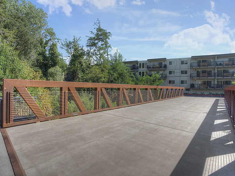 Bridge at Walnut Creek — Photo 66