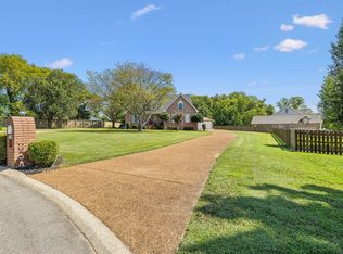1028 Dickens Dr, Mount Juliet, TN 37122