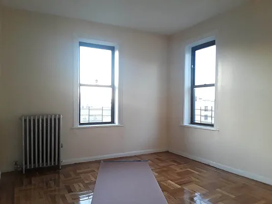 Rented by New York Residence | media 35