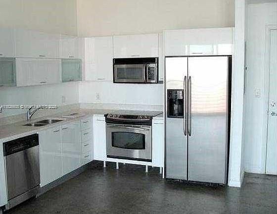 5th image of 133 NE 2nd Ave APT 2515