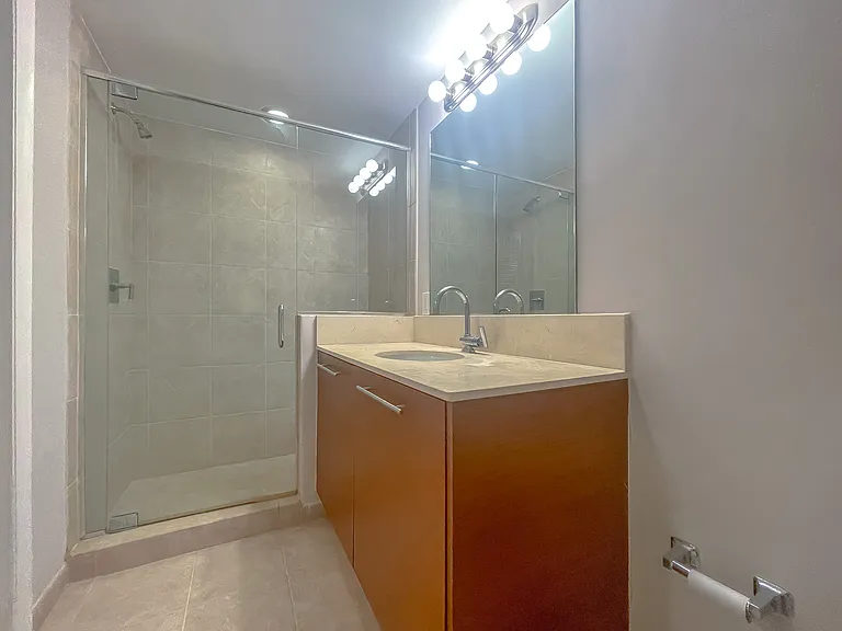 2681 N Flamingo Rd #902S — Photo 15