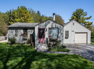 2701 Cozy Acres Rd, Racine, WI 53406