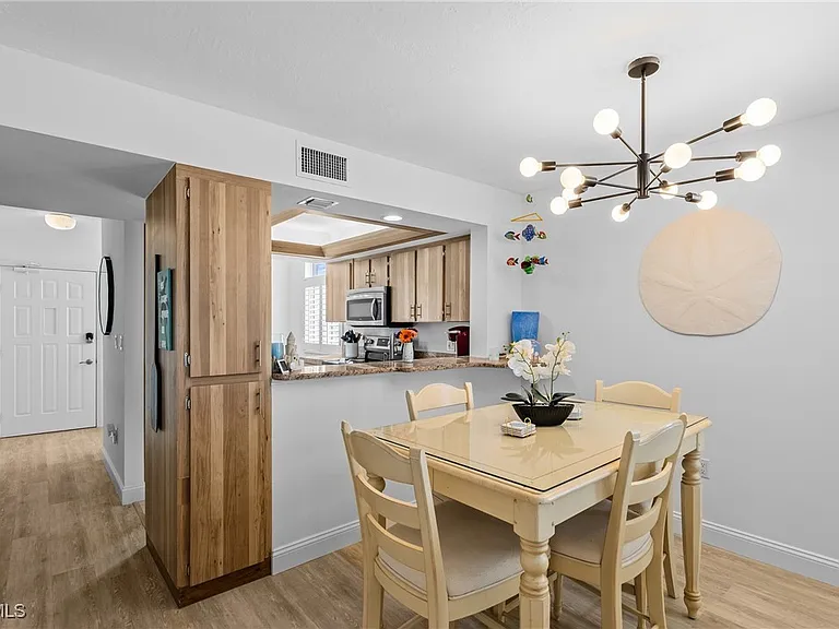 9415 Gulf Shore Dr #501 — Photo 10
