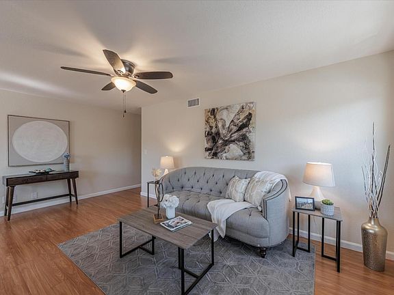 3rd image of 788 Delaware Ave APT 4