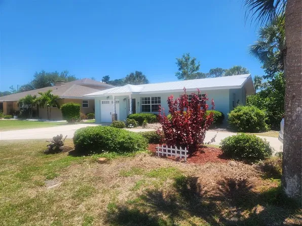 316 Alba St E, Venice, FL 34285