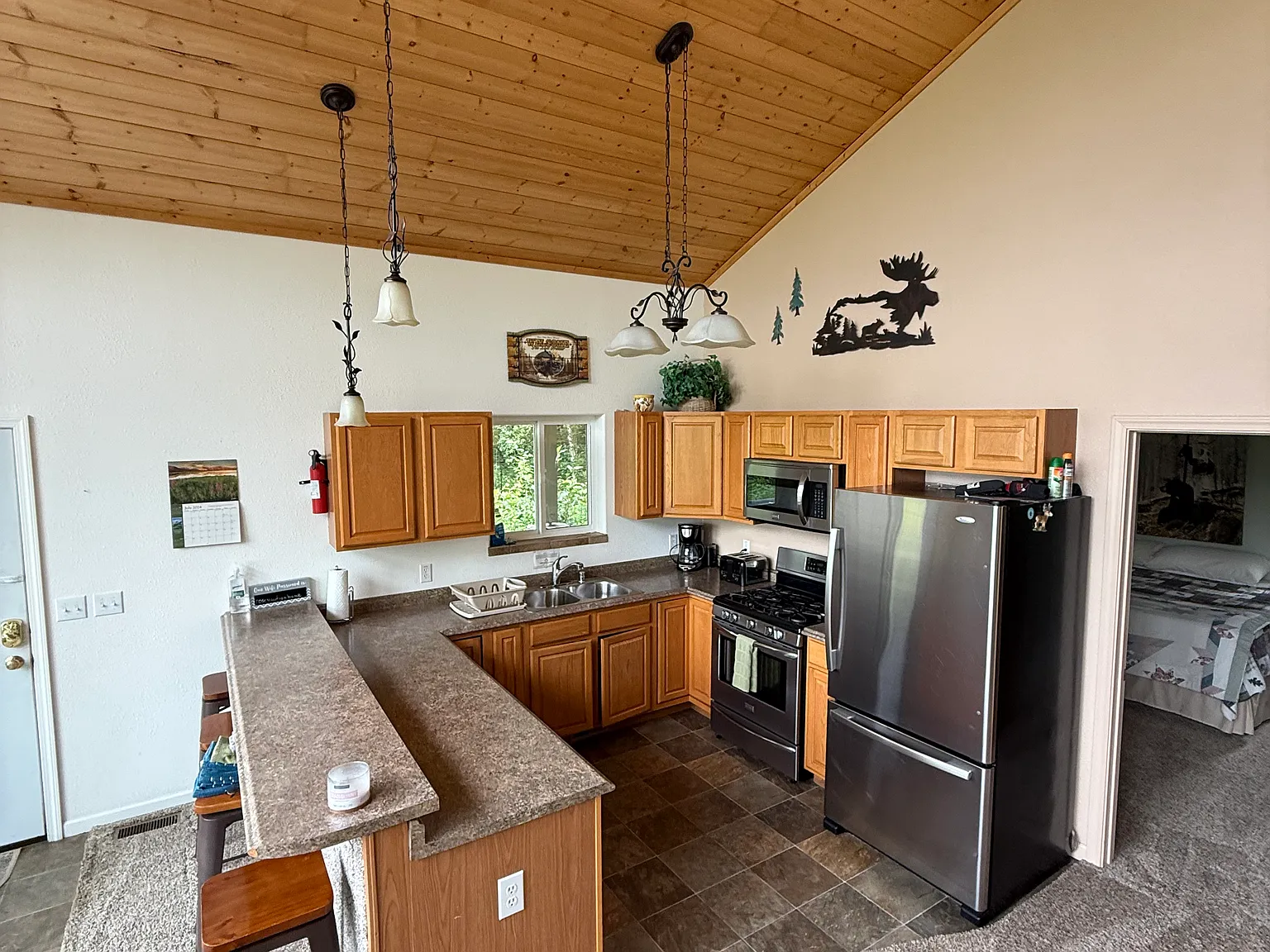 2 bed, 1200 sqft, $2,000 — Photo 4