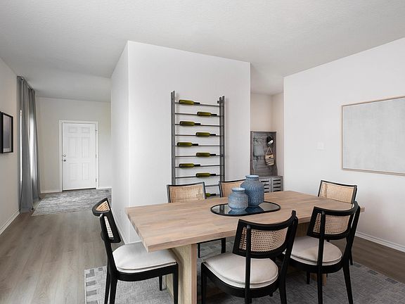 Hennersby Hollow - Granbury Interior Image 4