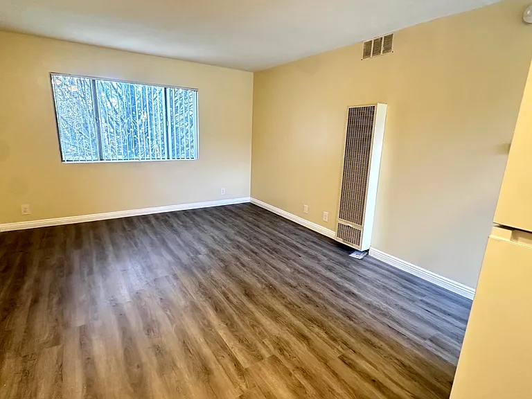 2614 Griffin Ave #18 — Photo 5
