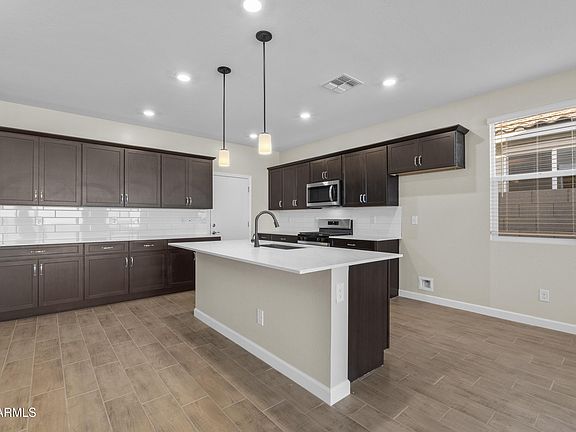 3rd image of 26765 N 167th Avenue