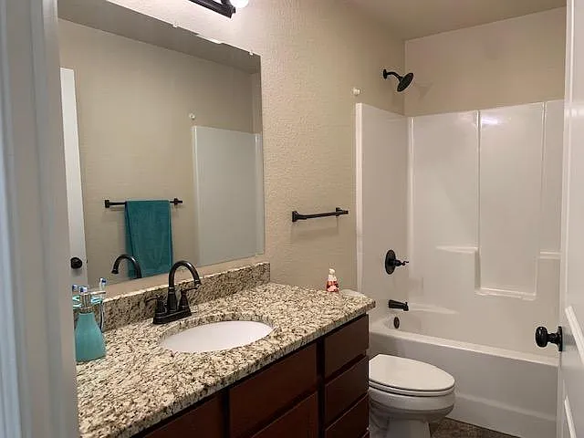 1235 Kodiak Dr — Photo 12