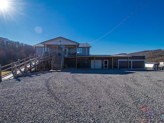 2nd image of 1113 Sorrel Creek Ln