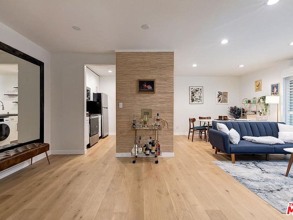 1st image of 141 S Clark Dr APT 208