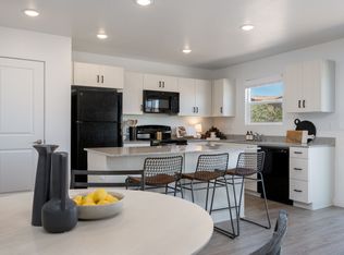 2540 Lava Ln #1, Santa Clara, UT 84765