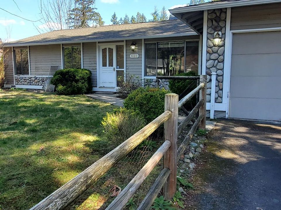 1st image of 300 222nd Ave NE