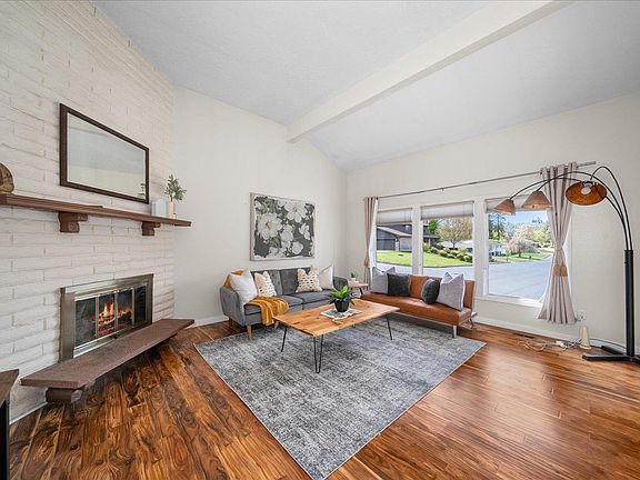 5th image of 8018 N Normandie St