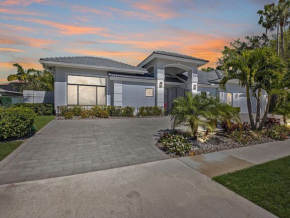 4th image of 7075 Siena Court