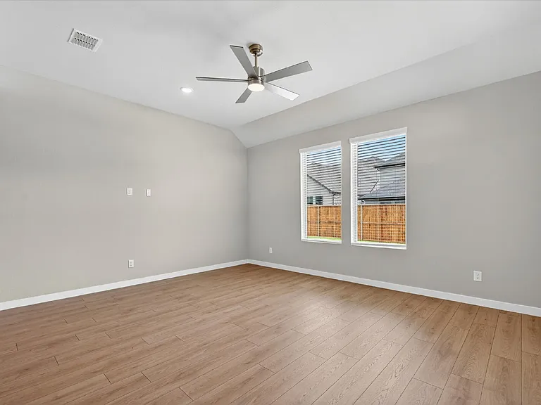 5722 Rushing River Way — Photo 4