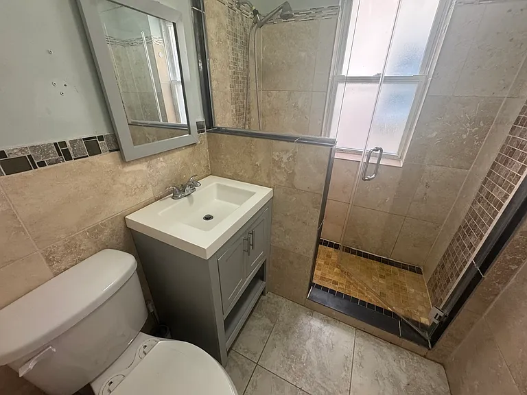 5405 N Sawyer Ave #1 — Photo 7