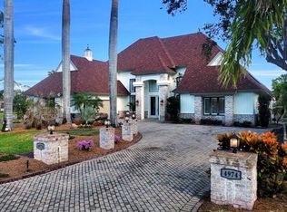 4974 Berkeley Dr, Naples, FL 34112