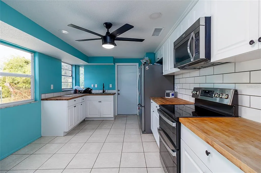 2 bed, 2.0 bath, 1223 sqft, $1,550 — Photo 4