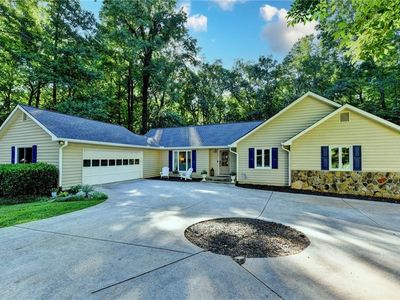 1830 Commonwealth Ln, Cumming, GA, 30041
