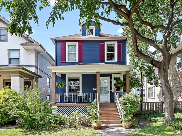 709 Gunderson Ave, Oak Park, IL 60304