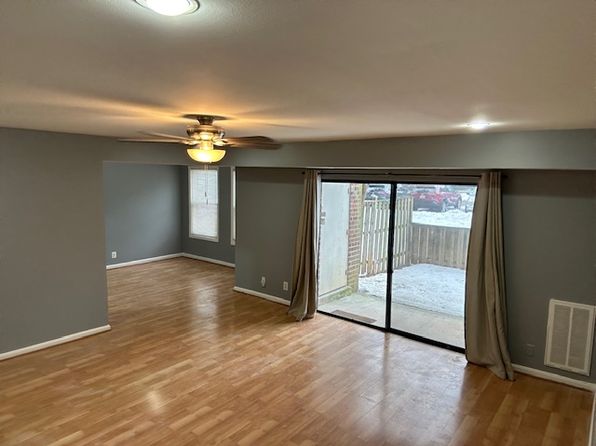 812 Quince Orchard Blvd