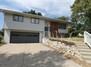 3268 S 130th Cir, Omaha, NE 68144