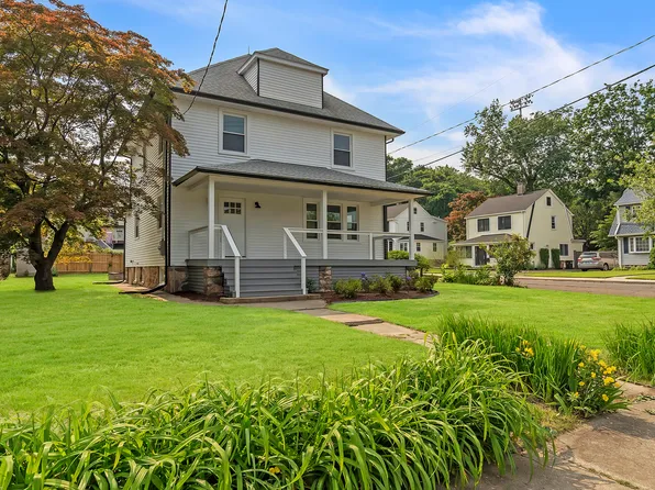 48 Powell Place, Stamford, CT 06902