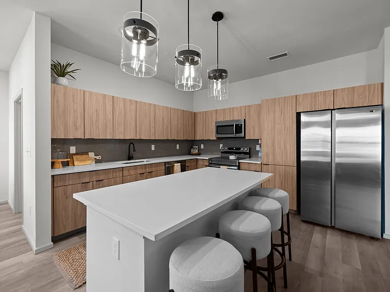 Desert Commons East — Photo 2