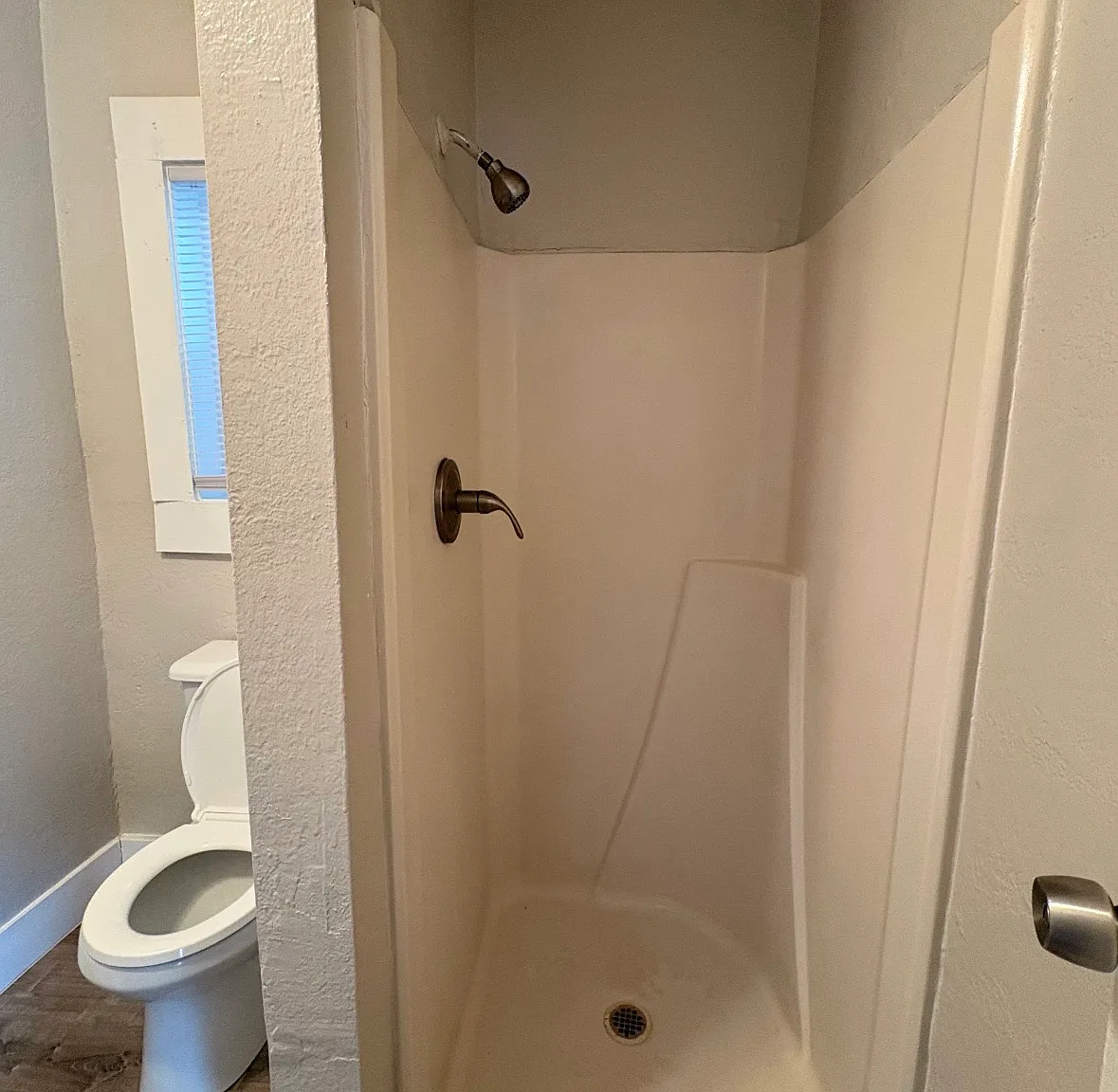 Studio, $1,250 — Photo 4