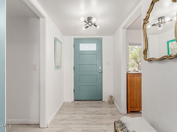 2nd image of 1814 W Thomas Rd