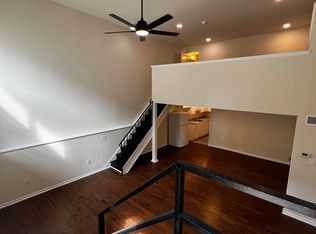 929 Lombard St #103, Philadelphia, PA 19147