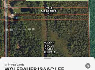 274 N Roscommon Rd, Roscommon, MI 48653