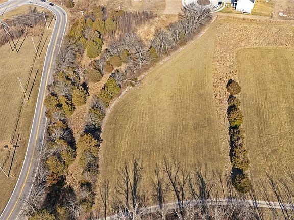 4th image of 7600 Fine Rd