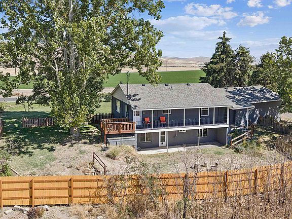 4th image of 1507 Cove Rd