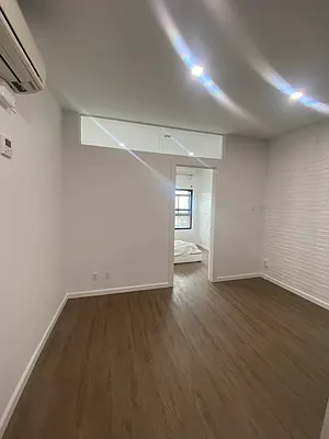 Rented by Urban Real Estate Property Group Inc | media 5