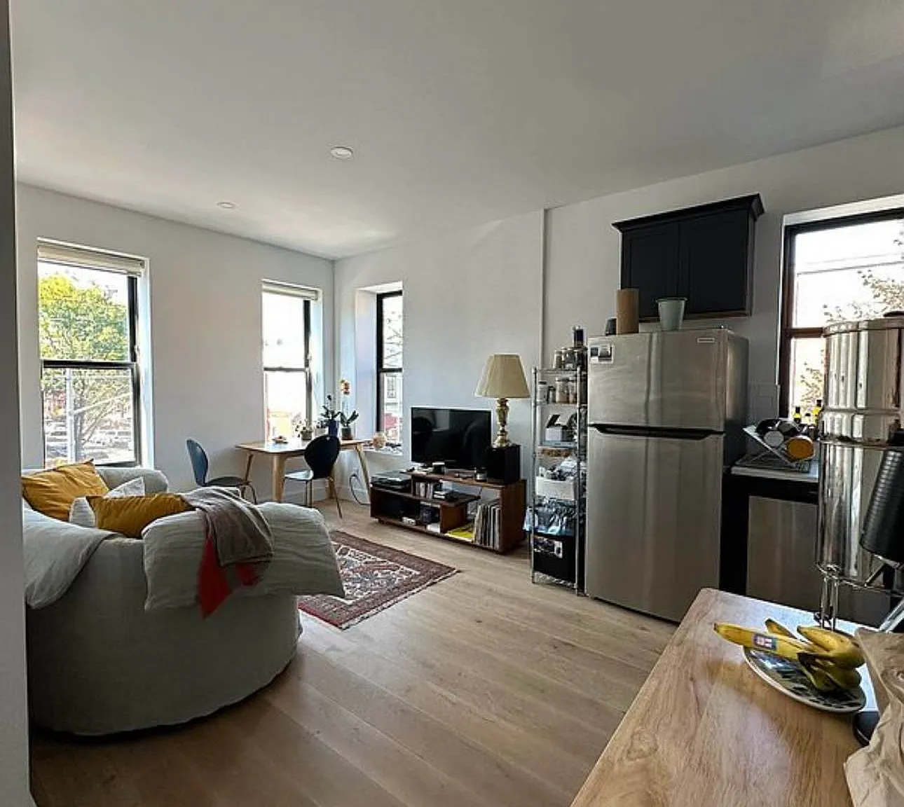 551 Seneca Avenue — Photo 1
