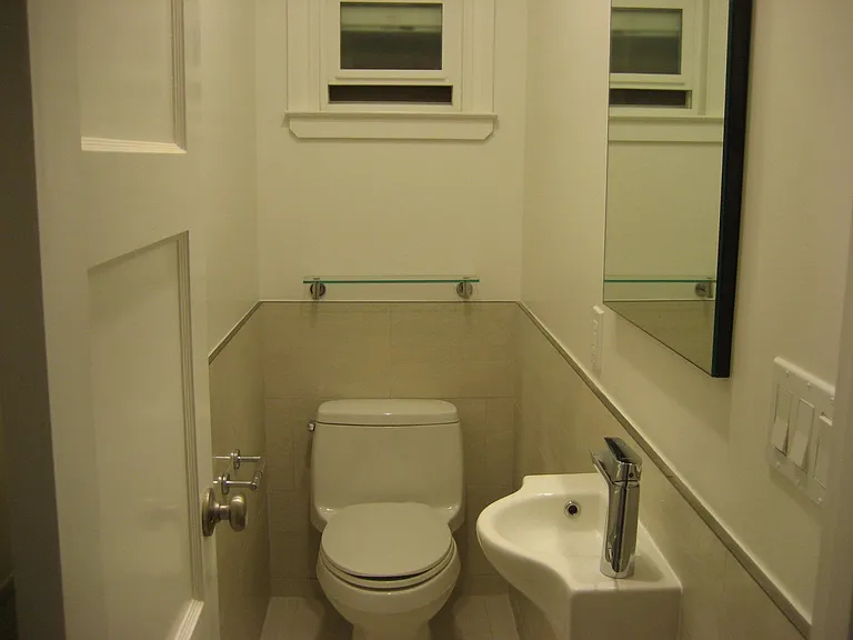 77 Forest Grove Dr — Photo 9