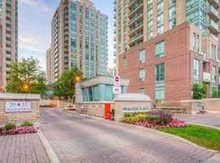 26 Olive Ave #1002, Toronto, ON M2N 7G7