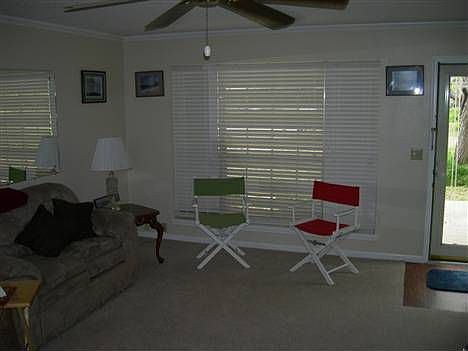 3rd image of 45 Townhouse Ln