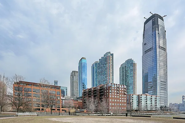 Sold by Weichert/Exchange Place | media 4