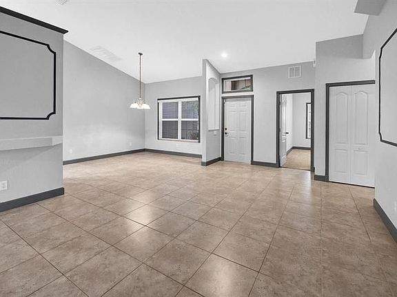 4th image of 6126 NW East Deville Cir