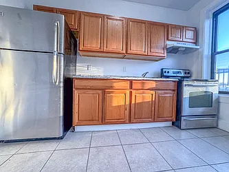 Rented by Gravity Real Estate Advisors