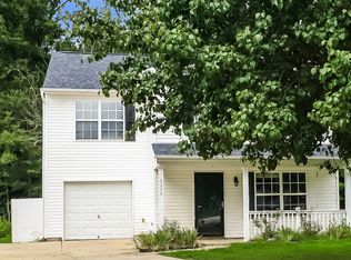 6208 Stonefort Ct, Charlotte, NC 28216