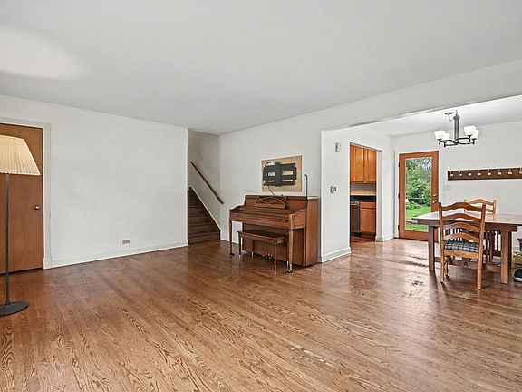 4th image of 708 Glendale Dr