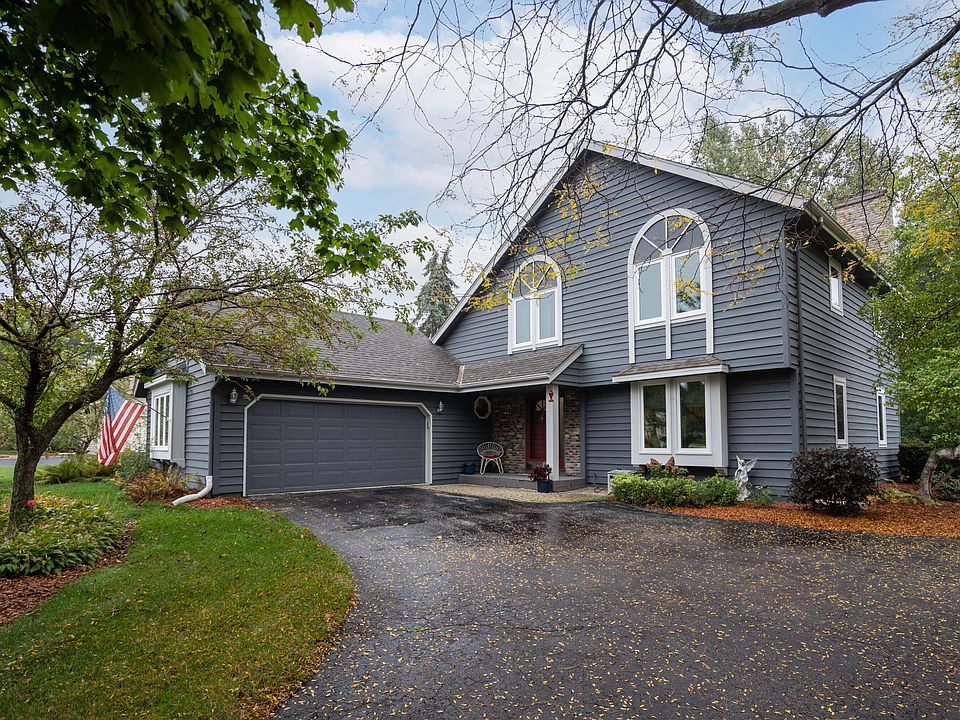 1st image of 9914 N Concord Dr
